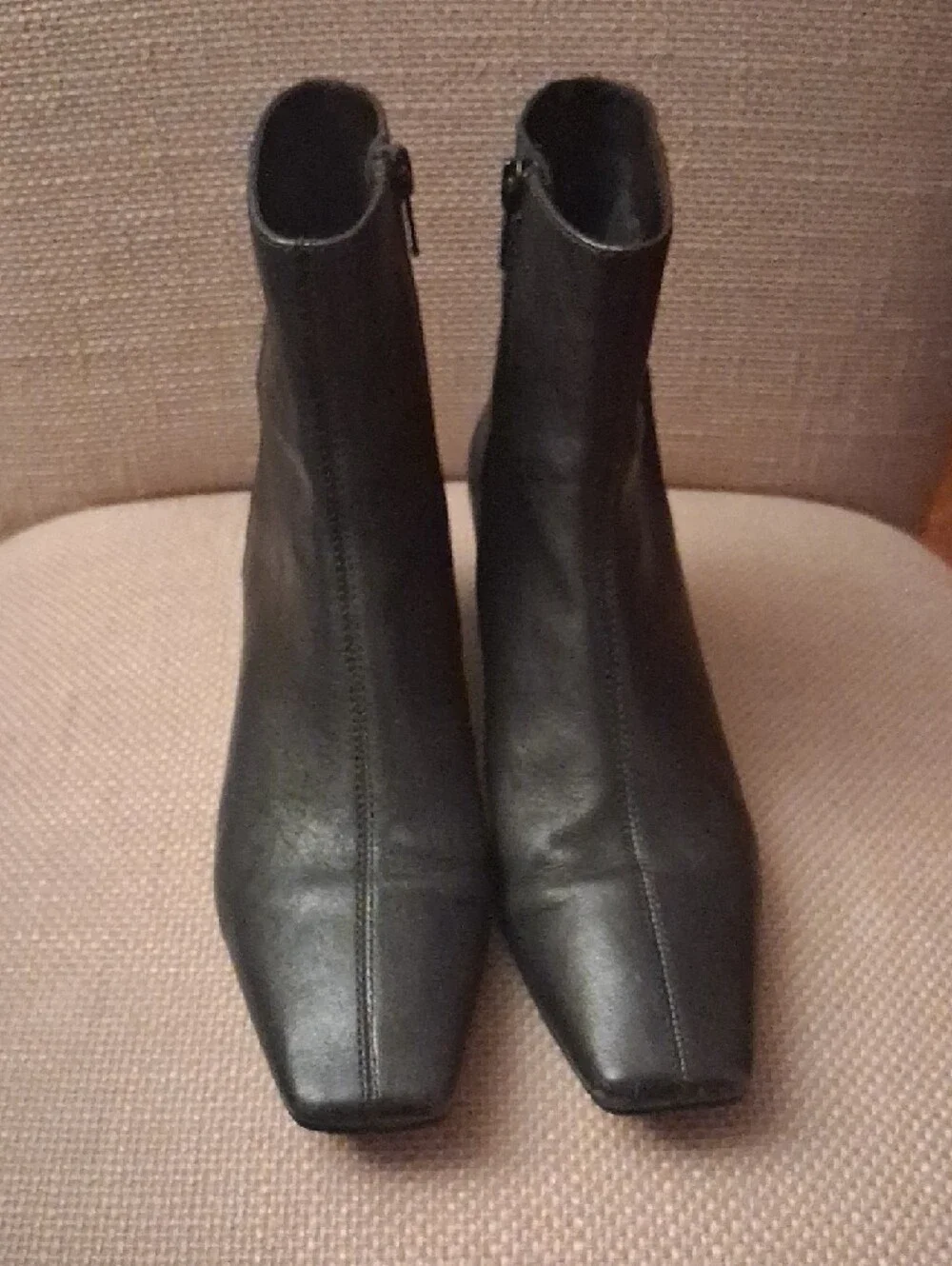 Vagabond black leather